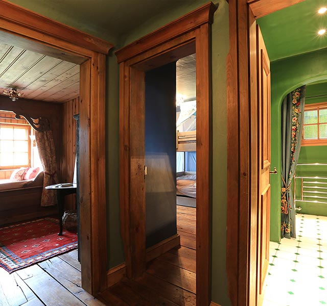 Hall Room 03 + 04